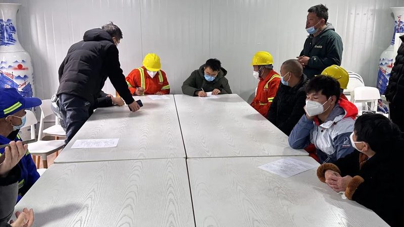 成人教育网上平台：便利与挑战并存